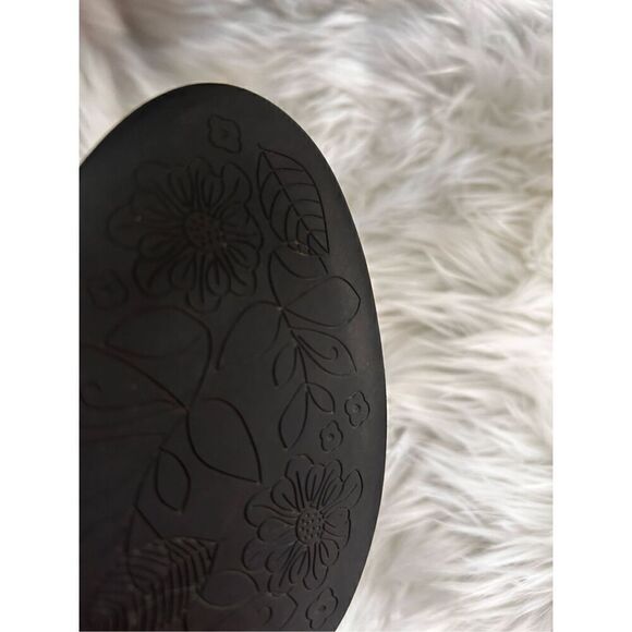 Clark’s brown/gray shoes size 7 m - Picture 6 of 8